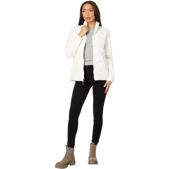 Women’s The North Face Shady Glade Insulated Jacket - Picture 3 of 3